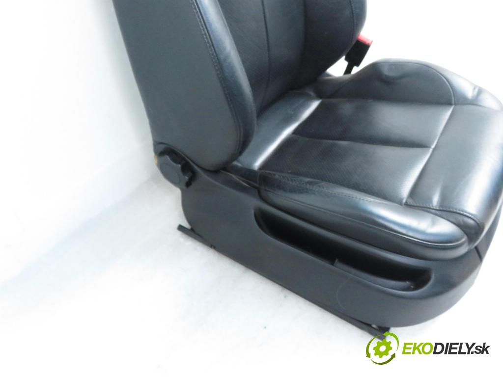 SEAT LEON (1P1) HB 2006 77,00 1.9 TDI - BXE 1896,00 Sedadlo CESTUJÚCI/PP
