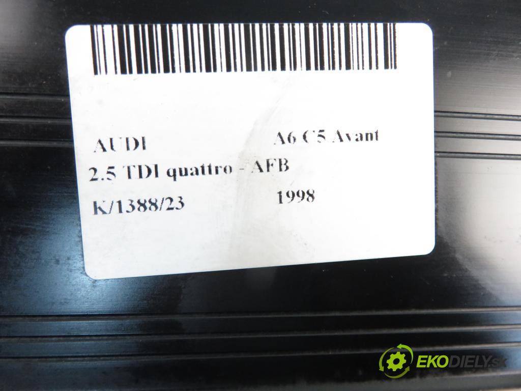 AUDI A6 Avant (4B5, C5) KOMBI 1998 110,00 2.5 TDI quattro - AFB 2496,00 Zosilňovač 185678001 (Zosilňovače)