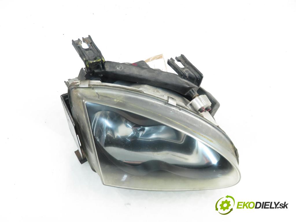 HONDA CRX III (EH, EG) TARGA TOP 1994 92,00 1.6 ESi (EH6) 125 - D16Z6 1590,00 Svetlo PP