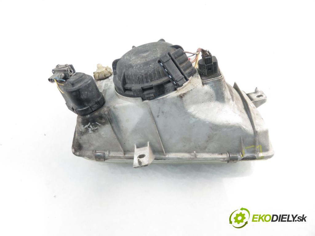 VW VENTO (1H2) SEDAN 1992 47,00 1.9 D 1896,00 Svetlo LP