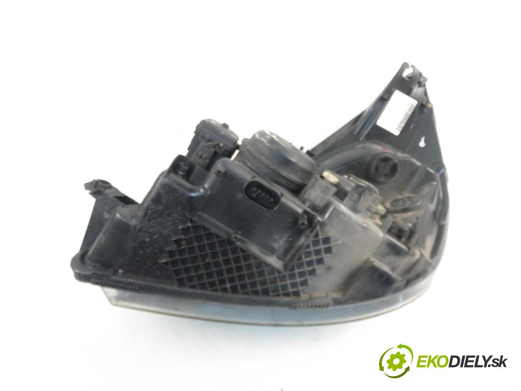 RENAULT ESPACE IV (JK0/1_) MINIVAN 2003 85,00 1.9 dCi 116 - F9Q 820 1870,00 Svetlo PP