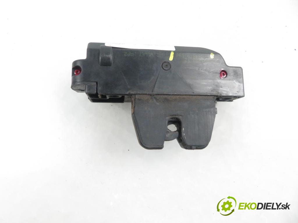 PEUGEOT 206 SW (2E/K) KOMBI 2006 50,00 1.4 HDi - 8HX (DV4TD) 1398,00 zámok dverí kufor EL. 9646091580