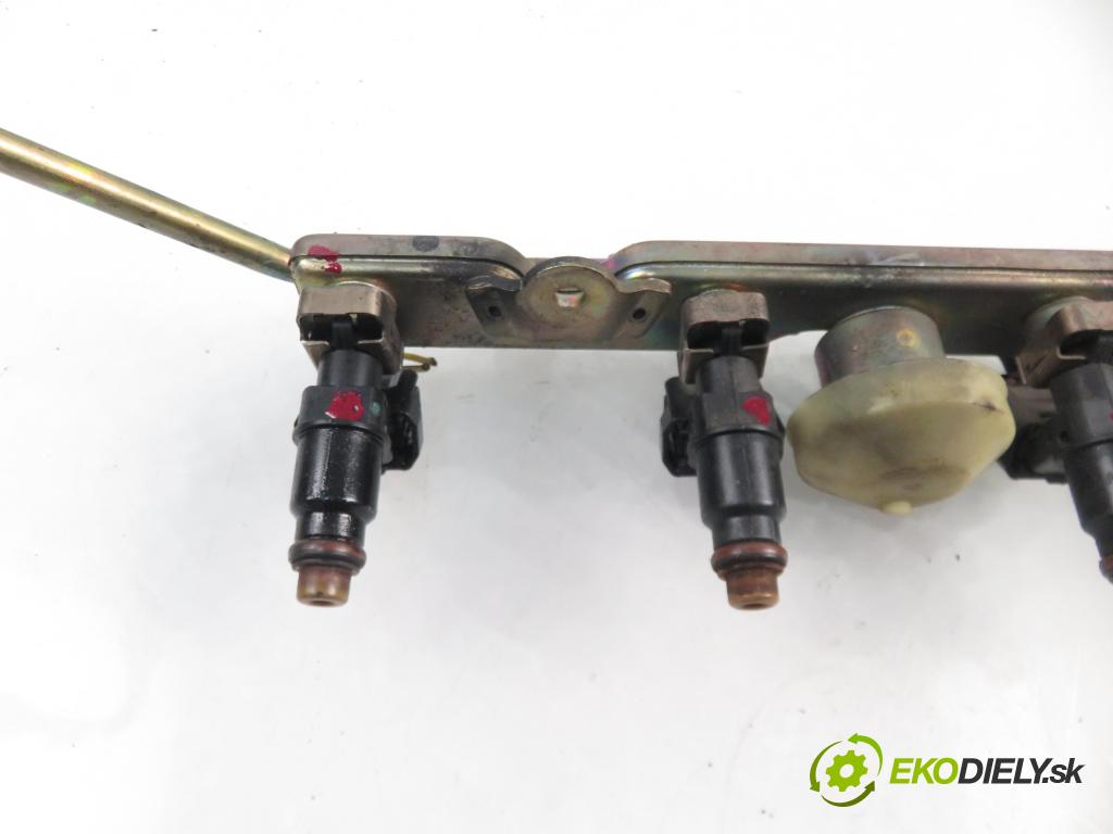 HONDA JAZZ II (GD_, GE3, GE2) HB 2002 61,00 1.3 (GD1) - L13A1 1339,00 Lišta vstrekovacia  (Vstrekovacie lišty)