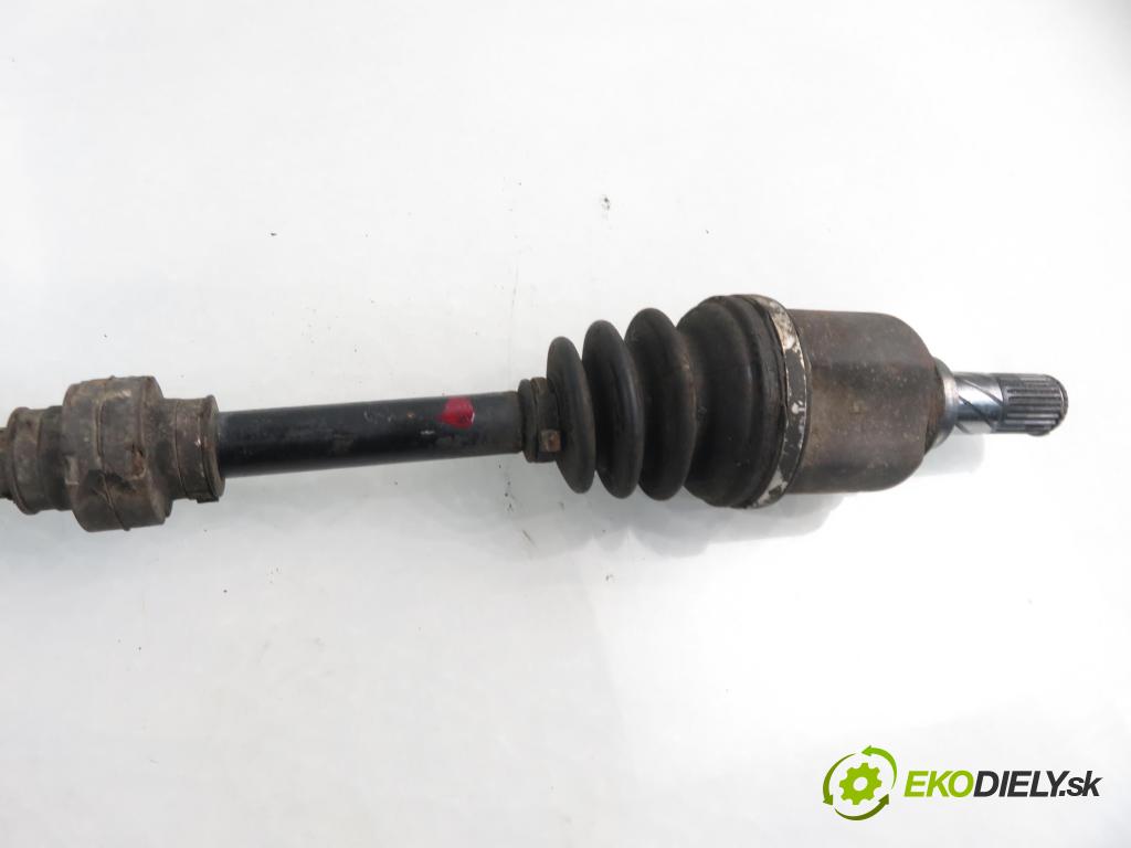 NISSAN MICRA III (K12) HB 2003 59,00 1.2 16V - CR12DE 1240,00 Poloos PP