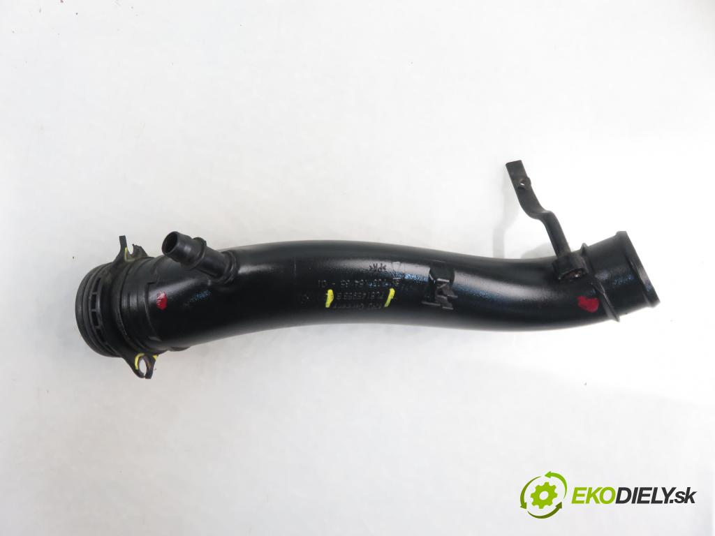 VW PASSAT CC B6 (357) FASTBACK 2009 147,00 2.0 TSI 200 - CAWB 1984,00 Rúra intercoolera turba 7L5145958B