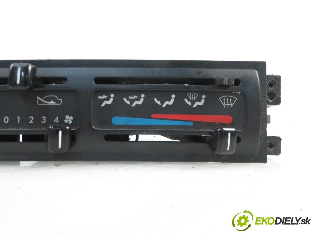 FORD MAVERICK (UDS, UNS) TERENOWY 1995 91,00 2.4 i - KA24-E 2389,00 Panel kúrenia 5971030769