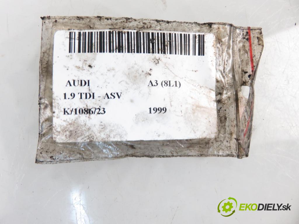 AUDI A3 (8L1) HB 1999 81,00 1.9 TDI - ASV 1896,00 vstrekovač 038130202A ; 0432193595 (Vstrekovače)