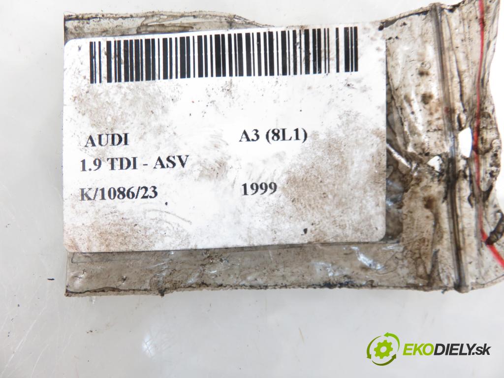 AUDI A3 (8L1) HB 1999 81,00 1.9 TDI - ASV 1896,00 vstrekovač 038130202A ; 0432193595 (Vstrekovače)