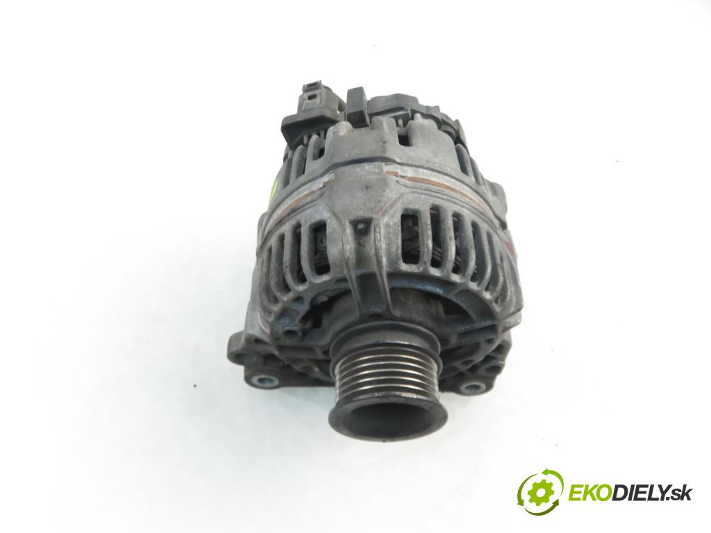 VW POLO CLASSIC (6V2) SEDAN 2000 44,00 60 1.4 - ANW 1390,00 Alternátor 037903025M ; 0124325013 (Alternátory)