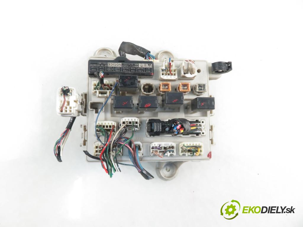 TOYOTA PREVIA (_R3_) MINIVAN 2002 85,00 2.0 D-4D 116 - 1CD-FTV 1995,00 MODUL BSI 8922128040