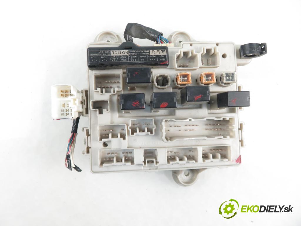 TOYOTA PREVIA (_R3_) MINIVAN 2002 85,00 2.0 D-4D 116 - 1CD-FTV 1995,00 MODUL BSI 8922128040
