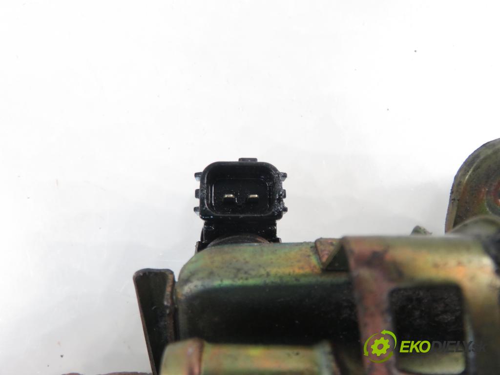 HONDA CIVIC VII Hatchback (EU, EP, EV) HB 2002 55,00 1.4 i 75 - D14Z6 1396,00 Lišta vstrekovacia  (Vstrekovacie lišty)