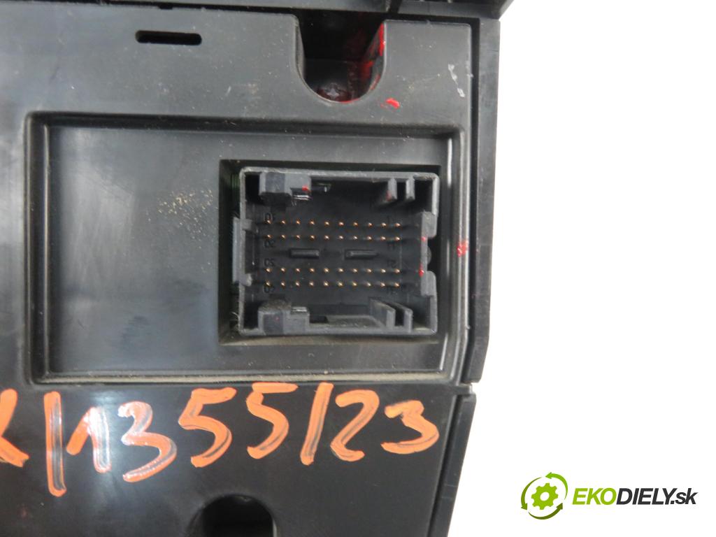 FIAT GRANDE PUNTO (199_) HB 2009 88,00 1.6 D Multijet - 955 A3.000 1598,00 Panel kúrenia KLIMATRONIK 735501599
