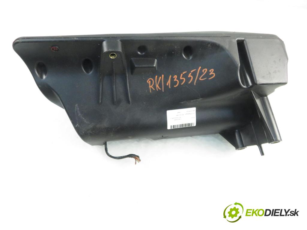 FIAT GRANDE PUNTO (199_) HB 2009 88,00 1.6 D Multijet - 955 A3.000 1598,00 subwoofer 07354242490 (Audio zariadenia)