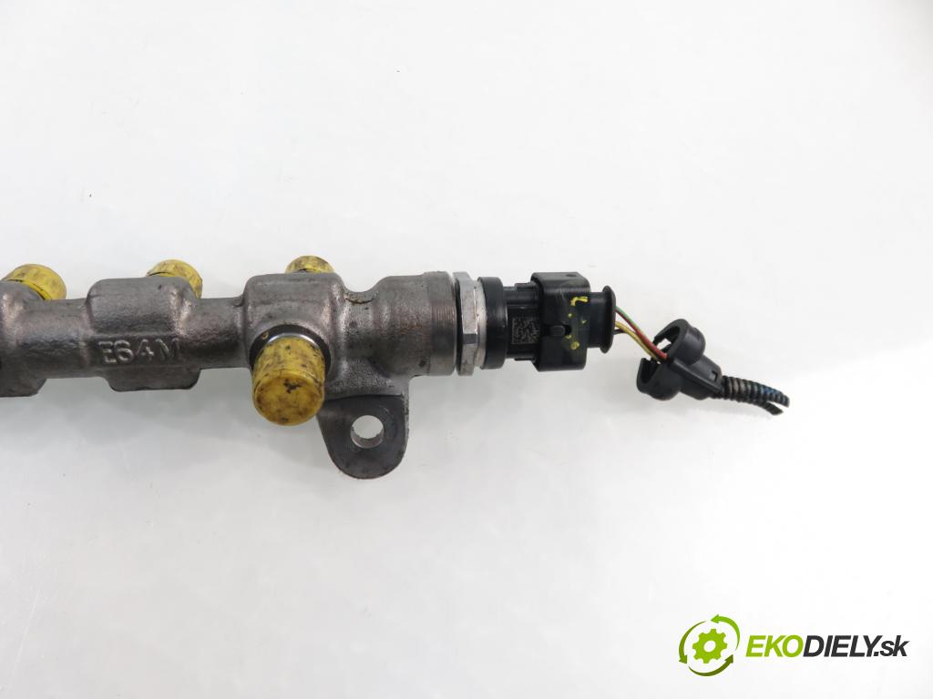 FIAT SEDICI (189_) CROSSOVER 2011 99,00 2.0 D Multijet 4x4 - D20AA 1956,00 Lišta vstrekovacia 55215208 ; 0445214192 ; 0281006158 (Vstrekovacie lišty)