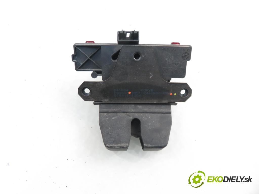 FORD FOCUS C-MAX (DM2) MINIVAN 2004 80,00 1.6 TDCi 109 - G8DA 1560,00 zámok dverí kufor EL. 3M51R442A66AM