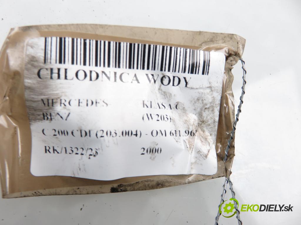 MERCEDES-BENZ KLASA C (W203) SEDAN 2000 85,00 C 200 CDI 116 - OM 611.962 2148,00 chladič vody 20350011