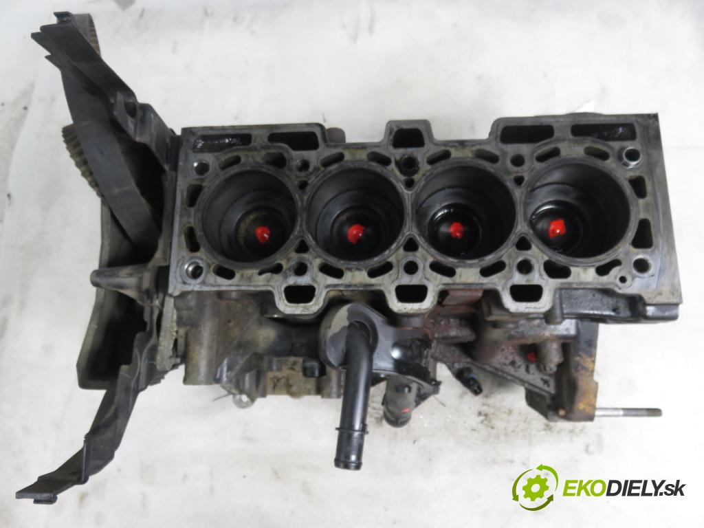 RENAULT MEGANE III liftback (BZ0/1_) HB 2009 78,00 1.5 dCi - K9K 832 1461,00 blok Motor K9K832 (Blok motora)