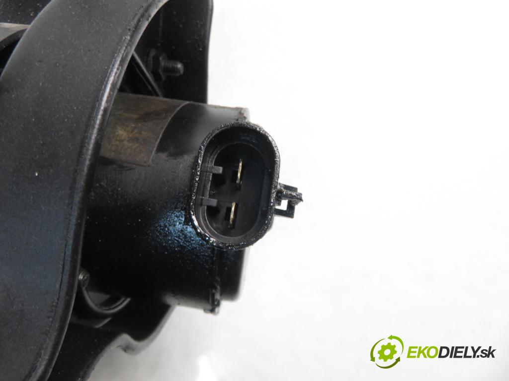 OPEL CORSA B (S93) HB 1996 44,00 1.4 i - X 14 SZ 1389,00 Ventilátor chladič vody 