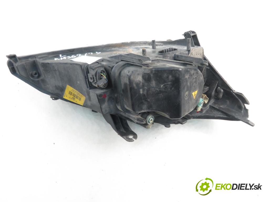 FORD FOCUS (DAW, DBW) HB 2002 85,00 1.8 TDCi - F9DA 1753,00 Svetlo LP 2M5113W030DE