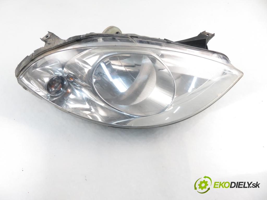 MERCEDES-BENZ KLASA A (W169) HB 2005 80,00 2.0 CDI 109 - OM 640.940 1991,00 Svetlo PP 1698200261