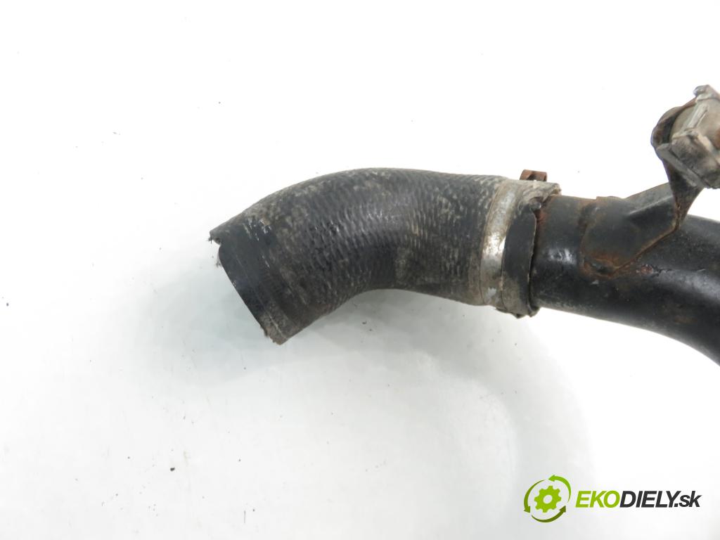 FIAT GRANDE PUNTO (199_) HB 2009 88,00 1.6 D Multijet - 955 A3.000 1598,00 Rúra intercoolera turba