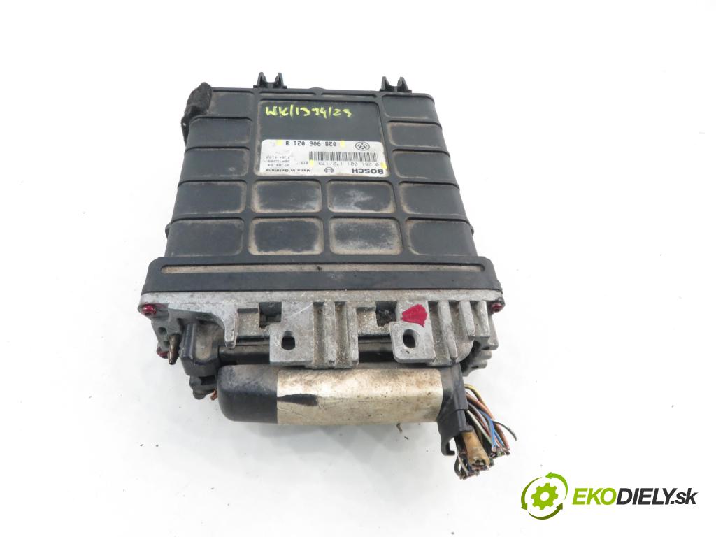 VW PASSAT B3/B4 Variant (3A5, 35I) KOMBI 1994 66,00 1.9 TDI - 1Z 1896,00 řídící jednotka motora 028906021B ; 0281001172 ; 0281001173