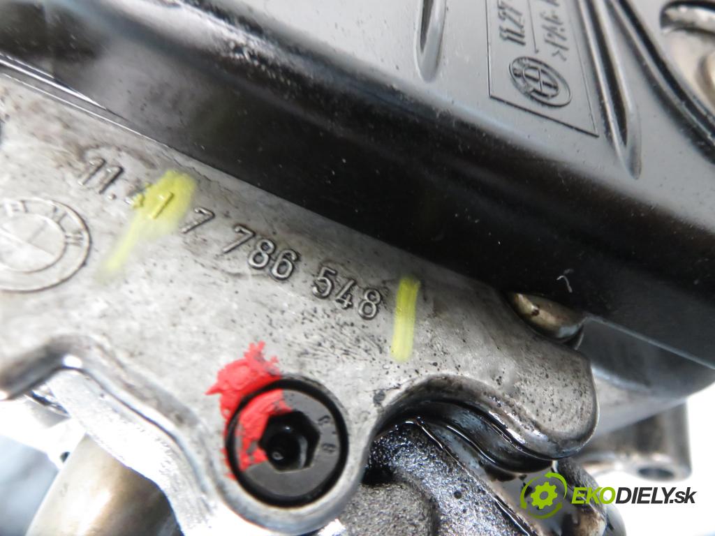 BMW 3 Touring (E46) KOMBI 2003 110,00 320 d 150 - M47 D20 (204D4) 1995,00 pumpa oleje 7786548 (Olejové pumpy)