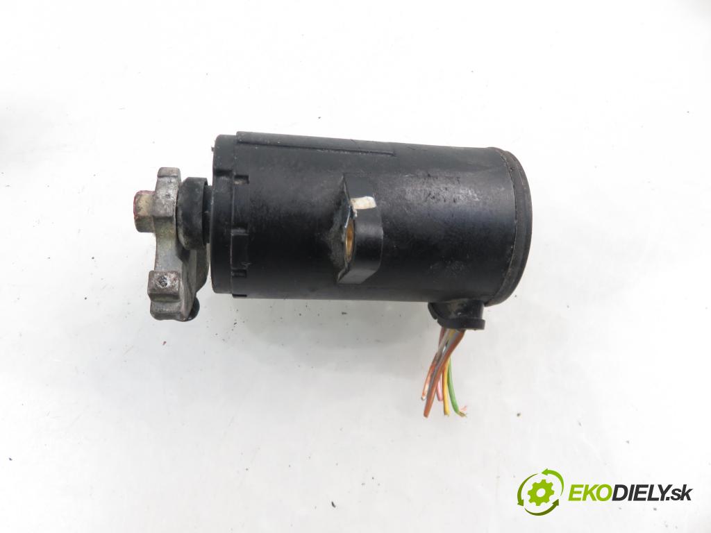 VW SHARAN (7M8, 7M9, 7M6) MINIVAN 1997 81,00 1.9 TDI 110 - AFN 1896,00 Potenciometer plynového pedálu 0205001044 ; 7M0907469A ; 95VW9B949EB (Pedále)