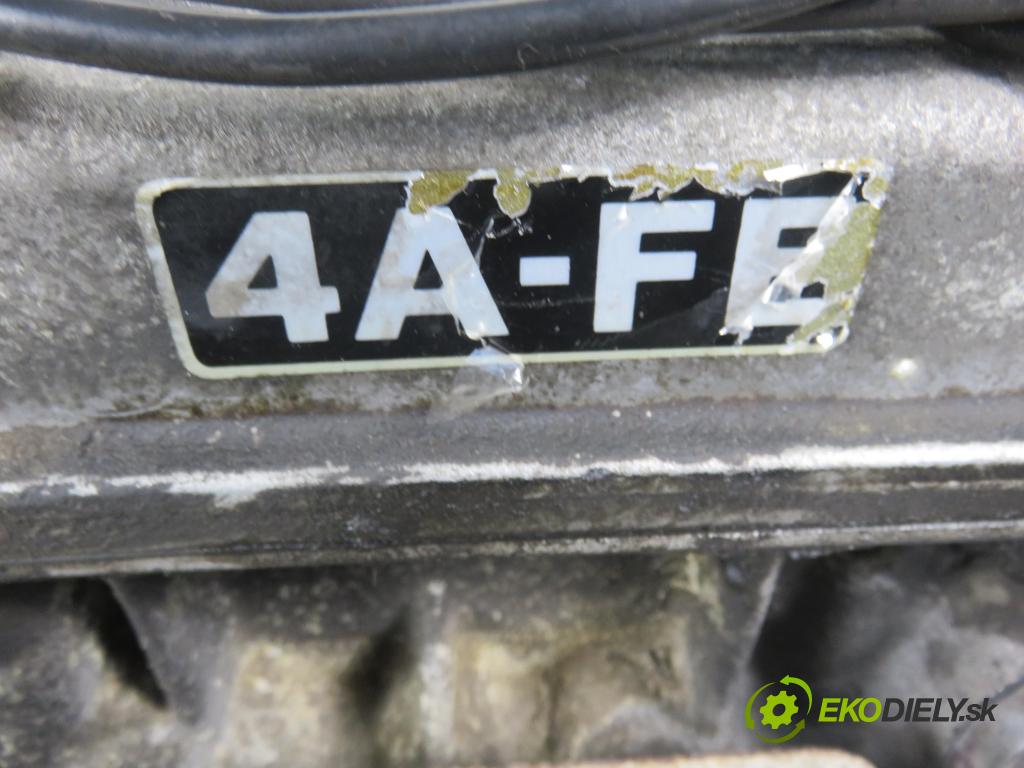 TOYOTA CARINA E (_T19_) SEDAN 1996 78,00 1.6 16V (AT190_) - 4A-FE 1587,00 motor BENZÍN do OPRAVY 4AFE