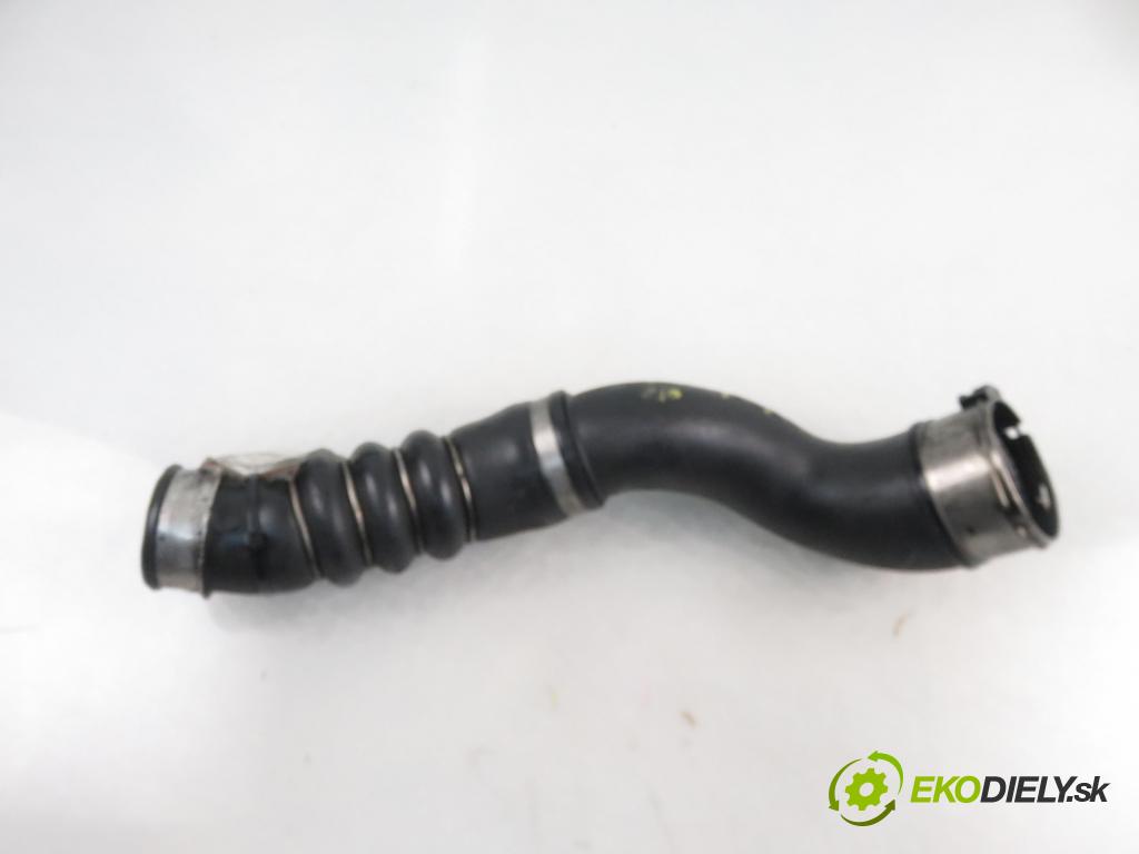 BMW 3 Touring (E91) KOMBI 2010 85,00 316 d 116 - N47 D20 C 1995,00 Rúra intercoolera turba 8511739