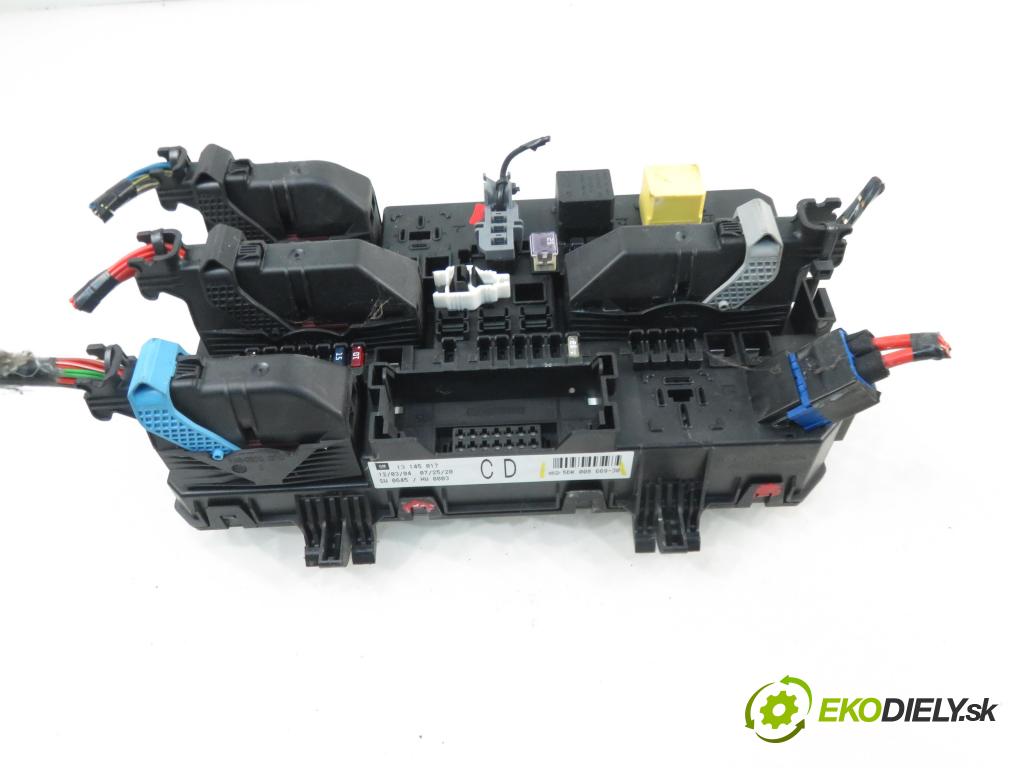 OPEL ASTRA H (A04) HB 2005 74,00 1.7 CDTI 100 - Z 17 DTH 1686,00 MODUL BSI 5DK008669