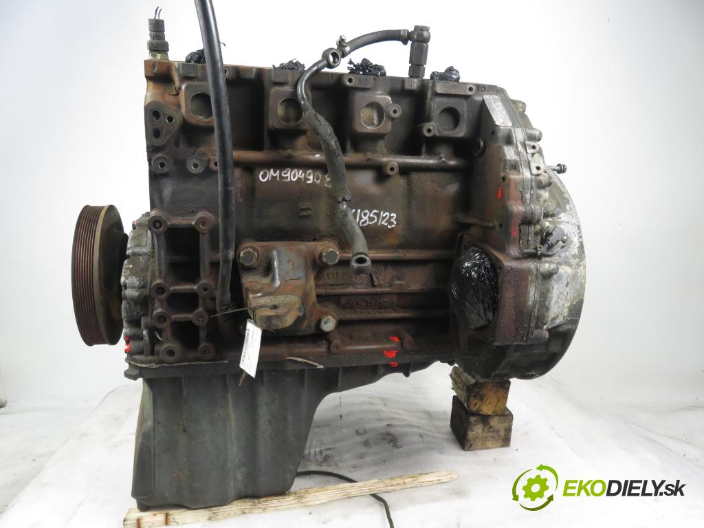 MERCEDES-BENZ VARIO Autobus (B670) AUTOBUS 1996 100,00 O 814 - OM 904.908 4249,00 blok Motor OM904908 ; OM904LAII1 (Blok motora)