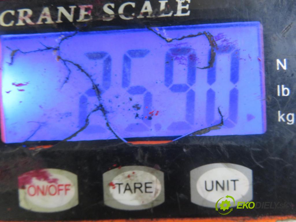 SKODA FABIA I (6Y2) HB 2001 74,00 1.9 TDI PD 100 - ATD 1896,00 výztuha zadní část ABS 