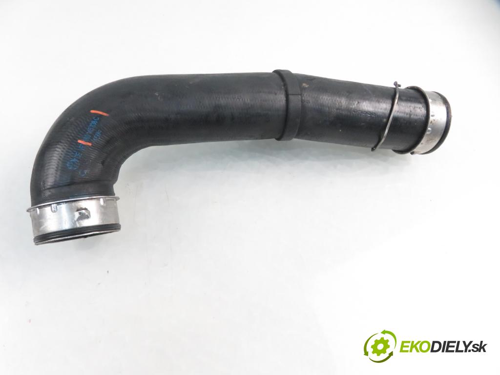 VW GOLF V (1K1) HB 2005 66,00 1.9 TDI PD 90 - BRU 1896,00 Rúra intercoolera turba 1K0145838C