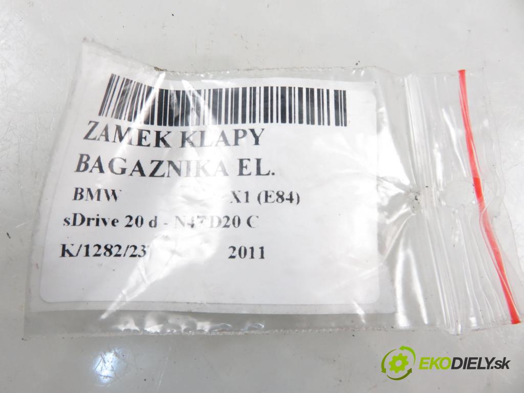 BMW X1 (E84) CROSSOVER 2011 130,00 sDrive 20 d 177 - N47 D20 C 1995,00 zámok dveří kufr EL. 9127811