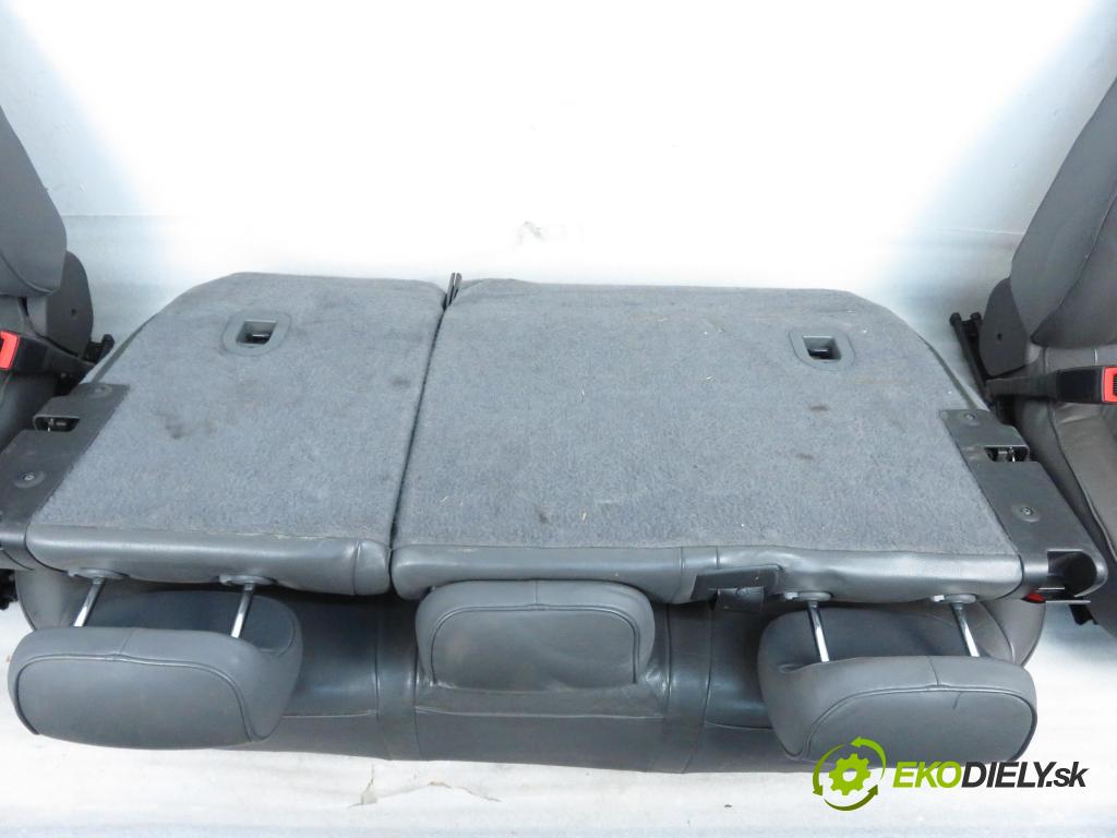FIAT CROMA (194_) KOMBI 2005 110,00 1.9 D Multijet 150 - 939 A2.000 1910,00 Sedadlá, sedačky