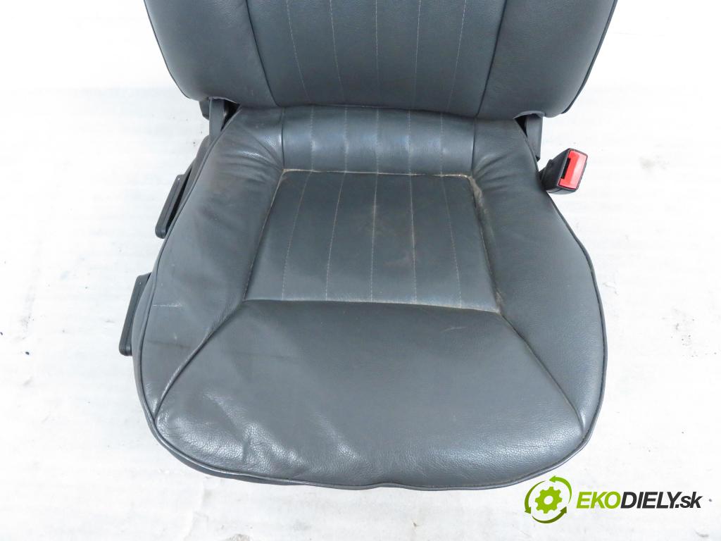 FIAT CROMA (194_) KOMBI 2005 110,00 1.9 D Multijet 150 - 939 A2.000 1910,00 Sedadlá, sedačky