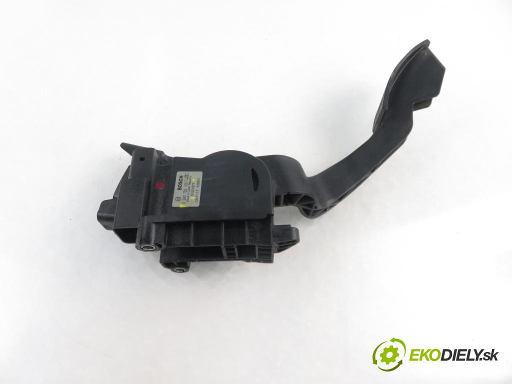 PEUGEOT BIPPER (AA_) FURGON 2008 50,00 1.4 HDi 68 1398,00 Potenciometer plynového pedálu 0280755105 ; 51801577 (Pedále)