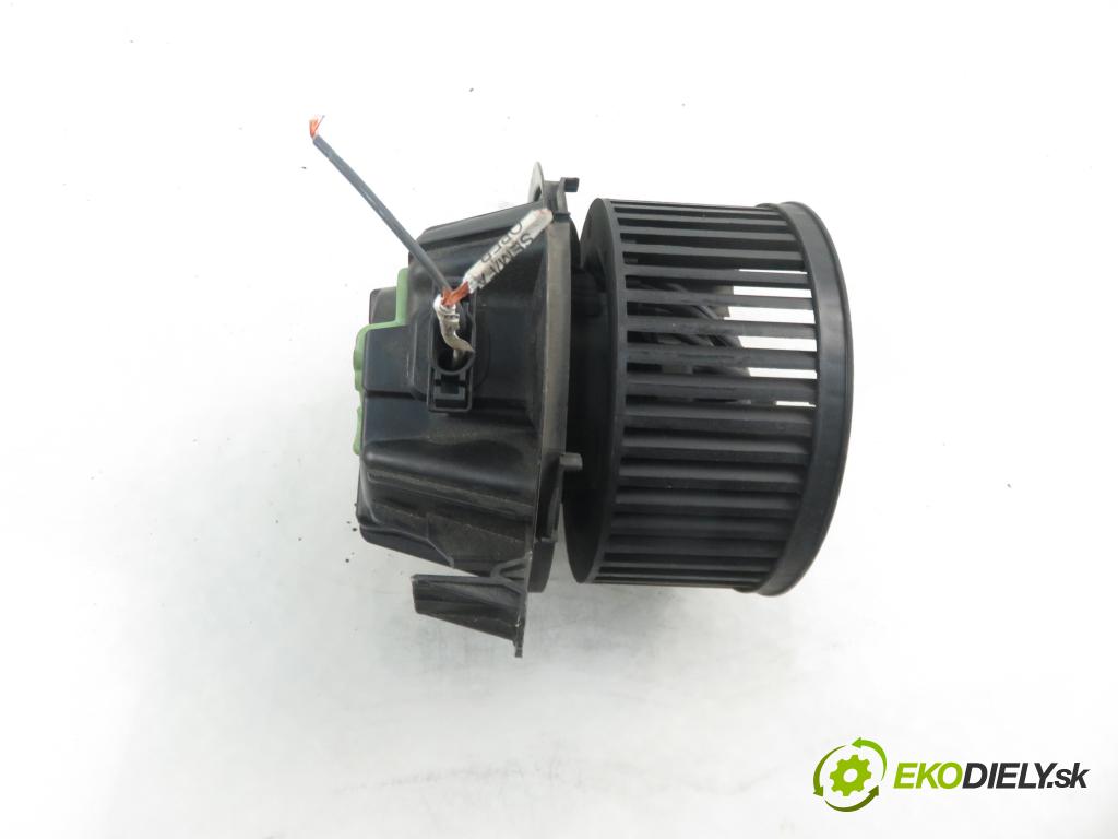 DACIA DUSTER SUV 2013 77,00 1.6 16V 4x4 - K4M 606 1598,00 Ventilátor vetráku N108824E