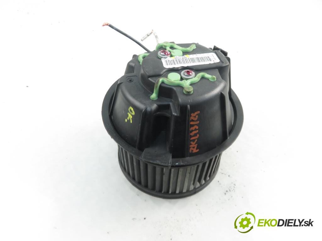 DACIA DUSTER SUV 2013 77,00 1.6 16V 4x4 - K4M 606 1598,00 Ventilátor vetráku N108824E