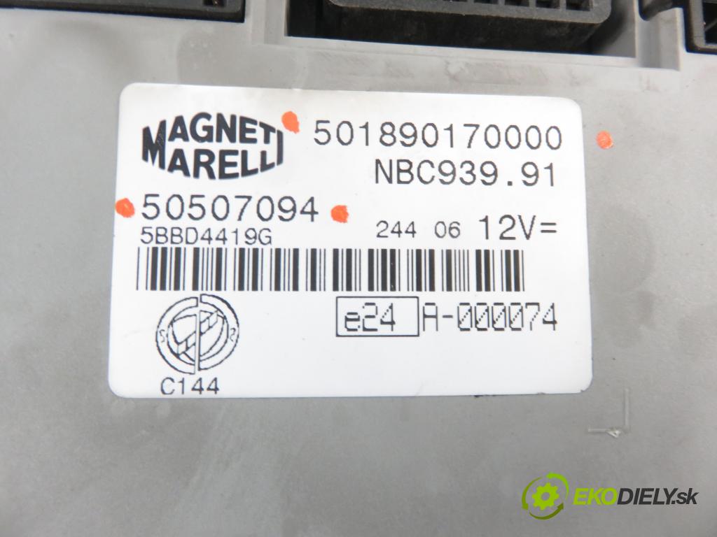 ALFA ROMEO 159 Sportwagon (939_) KOMBI 2006 147,00 2.4 JTDM 200 - 939 A3.000 2387,00 MODUL BSI 501890170000 ; 50507094