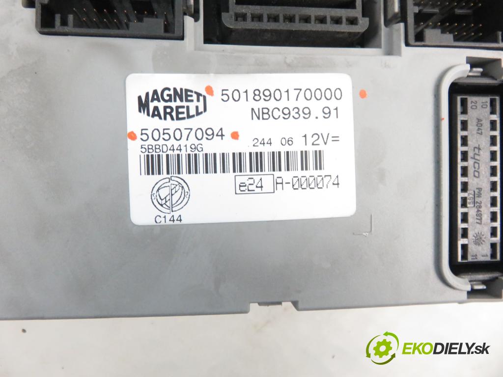 ALFA ROMEO 159 Sportwagon (939_) KOMBI 2006 147,00 2.4 JTDM 200 - 939 A3.000 2387,00 MODUL BSI 501890170000 ; 50507094