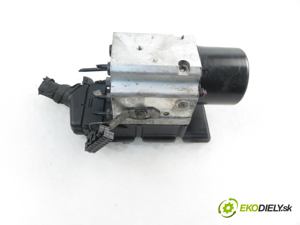 ALFA ROMEO 159 Sportwagon (939_) KOMBI 2006 147,00 2.4 JTDM 200 - 939 A3.000 2387,00 Pumpa ABS 15314102F ; 54084738F ; 51786687 (Pumpy ABS)