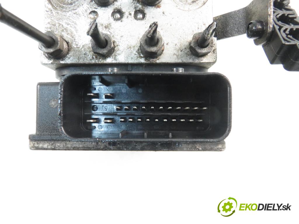 ALFA ROMEO 159 Sportwagon (939_) KOMBI 2006 147,00 2.4 JTDM 200 - 939 A3.000 2387,00 Pumpa ABS 15314102F ; 54084738F ; 51786687 (Pumpy ABS)