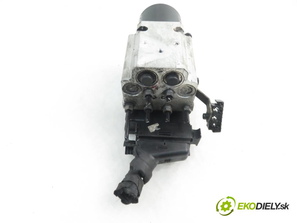 ALFA ROMEO 159 Sportwagon (939_) KOMBI 2006 147,00 2.4 JTDM 200 - 939 A3.000 2387,00 Pumpa ABS 15314102F ; 54084738F ; 51786687 (Pumpy ABS)