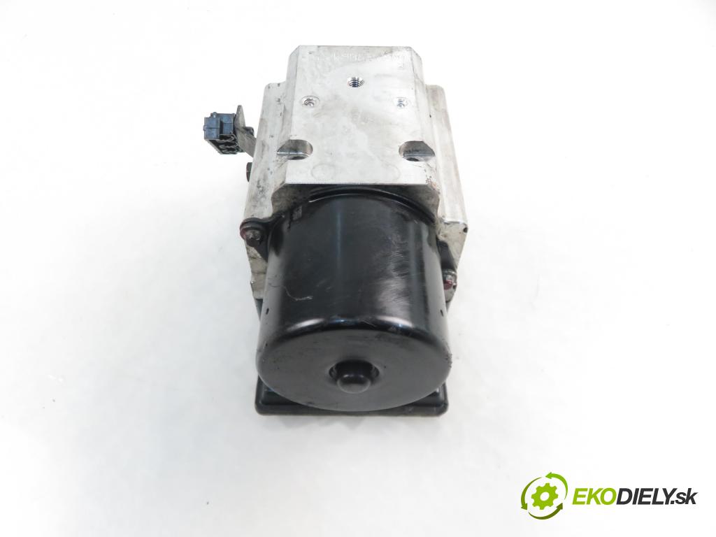 ALFA ROMEO 159 Sportwagon (939_) KOMBI 2006 147,00 2.4 JTDM 200 - 939 A3.000 2387,00 Pumpa ABS 15314102F ; 54084738F ; 51786687 (Pumpy ABS)