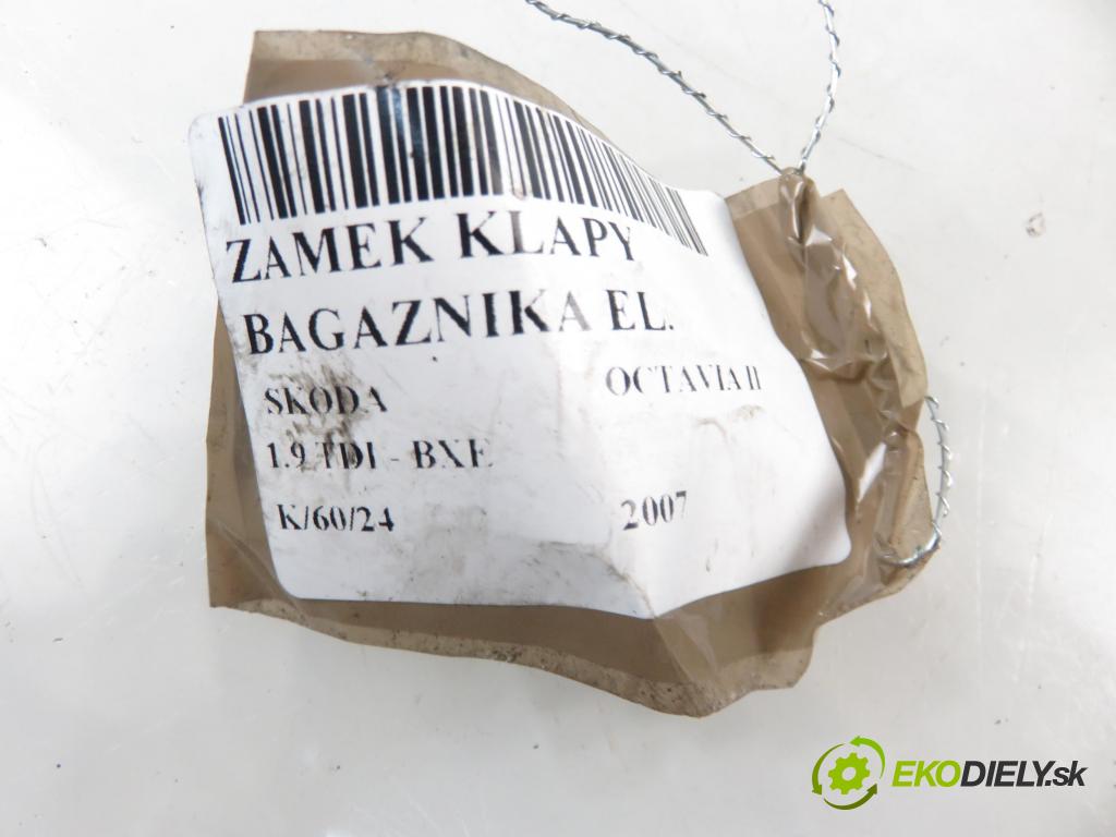 SKODA OCTAVIA II (1Z3) LIFTBACK 2007 77,00 1.9 TDI - BXE 1896,00 zámok dveří kufr MAN: 1Z5827501D