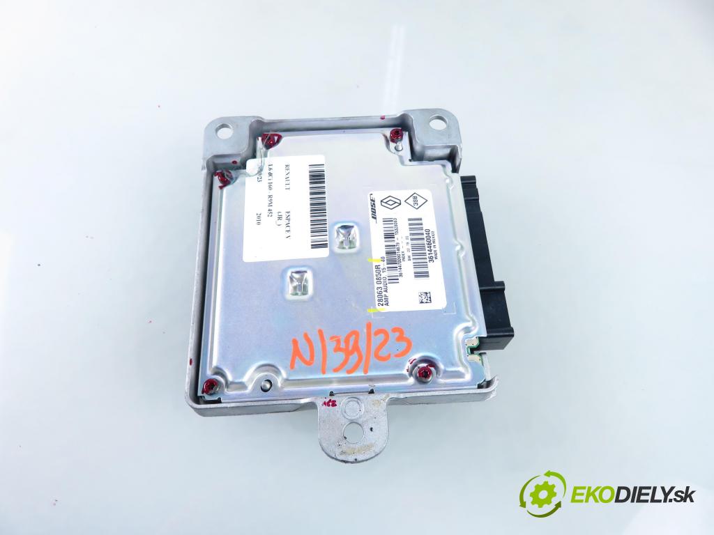 RENAULT ESPACE V (JR_) CROSSOVER 2016 180,00 1.6 dCi 160 - R9M 452 1598,00 Zosilňovač 280630850R (Zosilňovače)