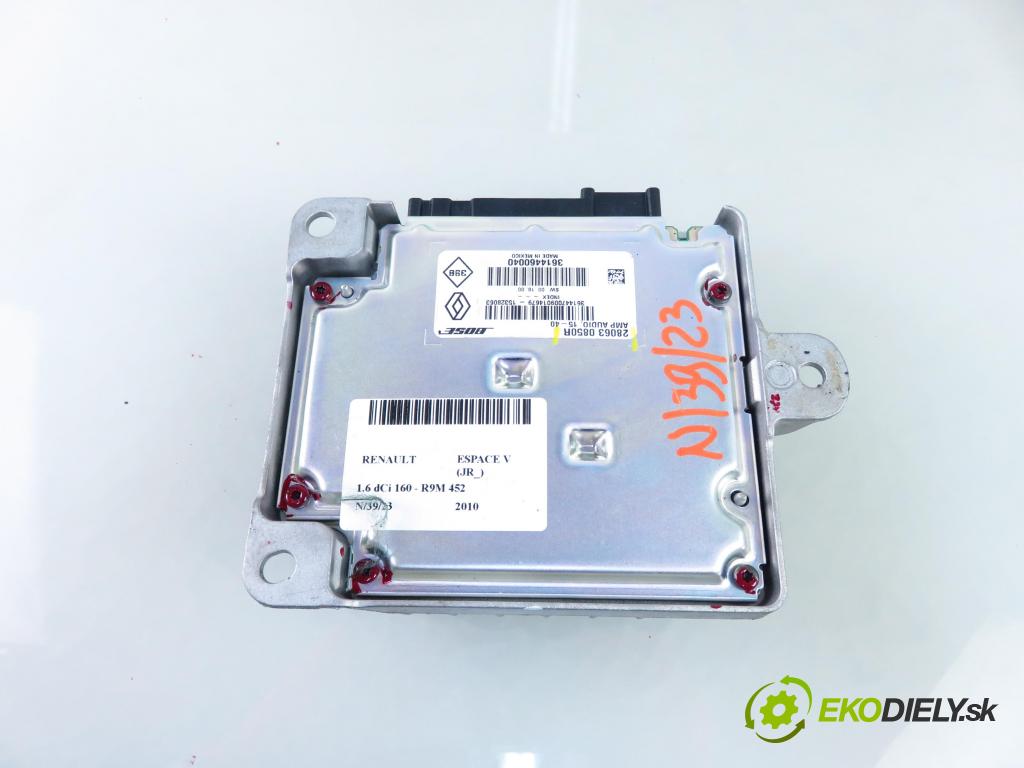 RENAULT ESPACE V (JR_) CROSSOVER 2016 180,00 1.6 dCi 160 - R9M 452 1598,00 Zosilňovač 280630850R (Zosilňovače)